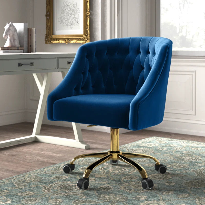 Silla de trabajo Louise Velvet seleccionada a mano